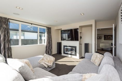 Photo of property in 33 Reginald Street, Burwood, Christchurch, 8083