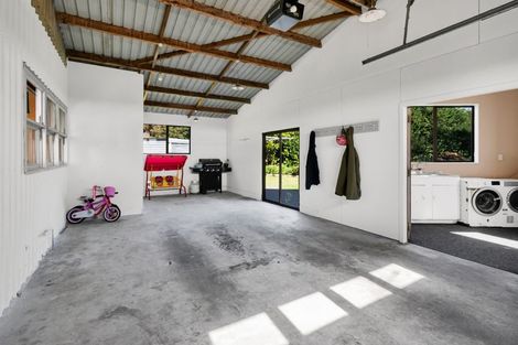 Photo of property in 805 Richmond Road, Lepperton, New Plymouth, 4373