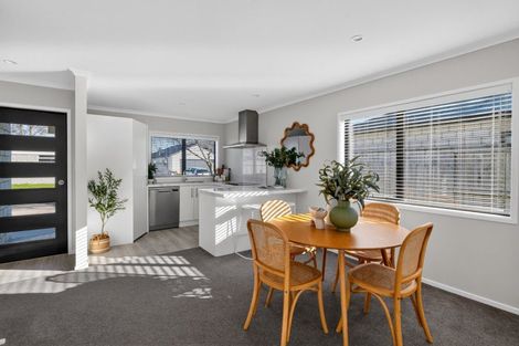 Photo of property in 21 Marion Crescent, Papamoa Beach, Papamoa, 3118