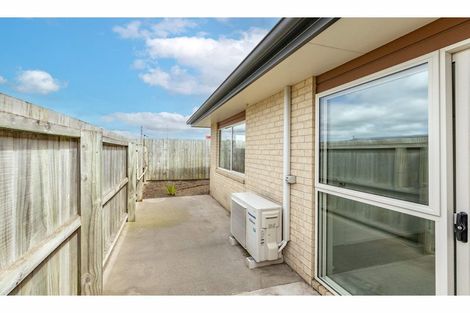 Photo of property in Rivertown Villas, 150 Williams Street, Kaiapoi, 7630