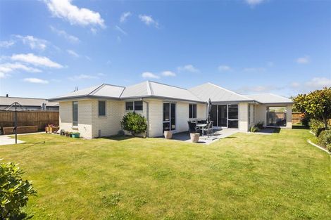 Photo of property in 89 Beachvale Drive, Kaiapoi, 7630