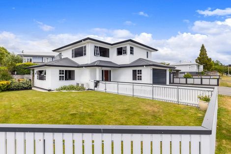 Photo of property in 200 Tamamutu Street, Taupo, 3330