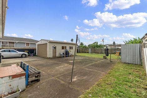 Photo of property in 3 Convair Crescent, Mangere, Auckland, 2022