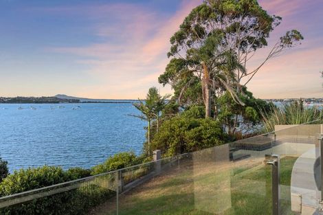 Photo of property in 21 William Bryan Drive, Half Moon Bay, Auckland, 2012