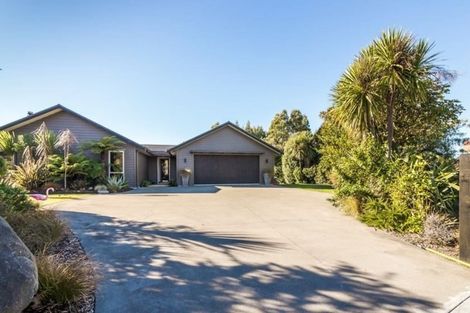 Photo of property in 21 Stewart Glen, Acacia Bay, Taupo, 3385