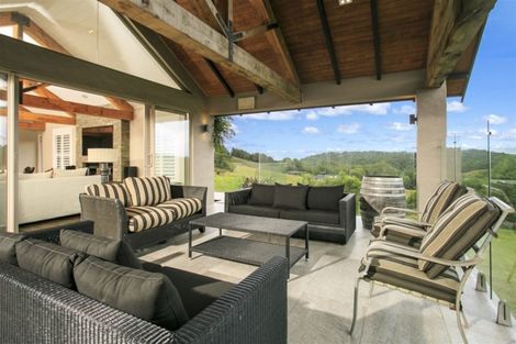 Photo of property in 55 Hartway Grove, Coatesville, 0792