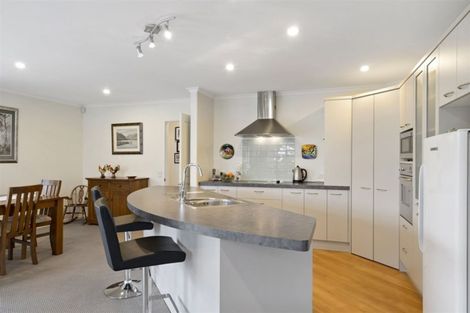 Photo of property in 3 Springside Place, Redwood, Christchurch, 8051