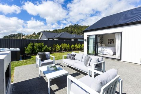 Photo of property in 20 Salisbury Crescent, Wallaceville, Upper Hutt, 5018