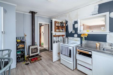 Photo of property in 412 High Street South, Carterton, 5713