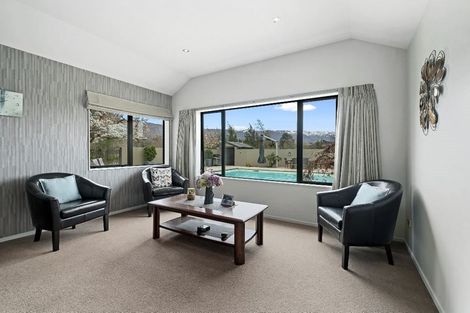 Photo of property in 5 Roberts Drive, Cromwell, 9310