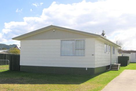 Photo of property in 109a Weka Street, Whangamata, 3620
