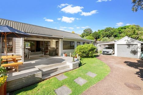 Photo of property in 32 Onepu Lane, Manly, Whangaparaoa, 0930