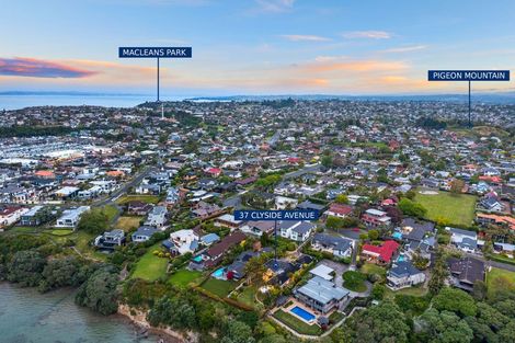 Photo of property in 37 Clyside Avenue, Half Moon Bay, Auckland, 2012