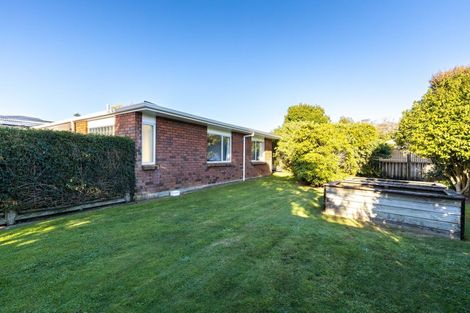 Photo of property in 3a Kinross Drive, Merrilands, New Plymouth, 4312