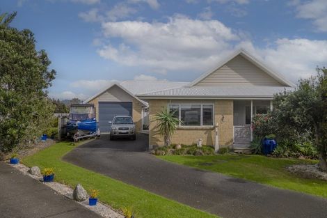 Photo of property in 19 Carina Way, Whitianga, 3510