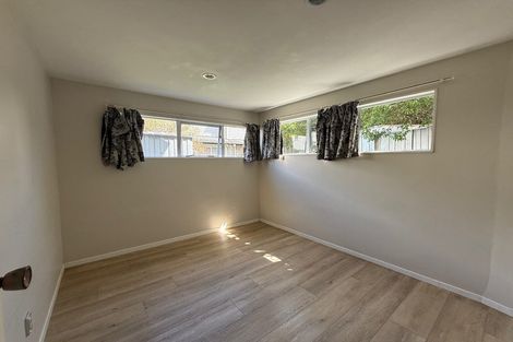 Photo of property in 92a Forrest Hill Road, Forrest Hill, Auckland, 0620