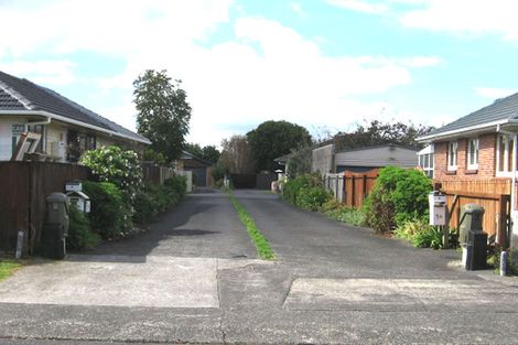 Photo of property in 7 Roby Street, Te Atatu Peninsula, Auckland, 0610