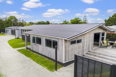 Photo of property in 61 Ladies Mile, Manly, Whangaparaoa, 0930