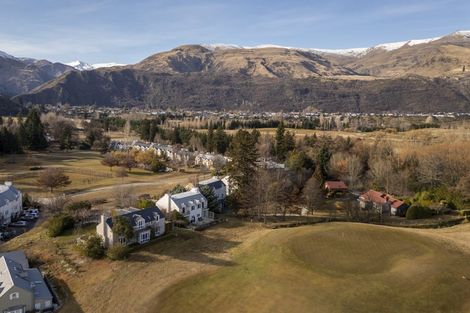Photo of property in Millbrook Resort, 7 Chalmers Close, Arrowtown, 9371