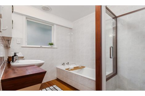 Photo of property in 77 Methuen Road, New Windsor, Auckland, 0600