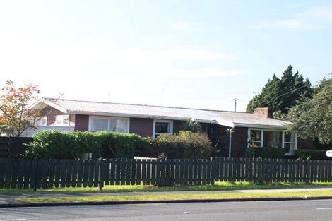 Photo of property in 267 Robertson Road, Mangere East, Auckland, 2024