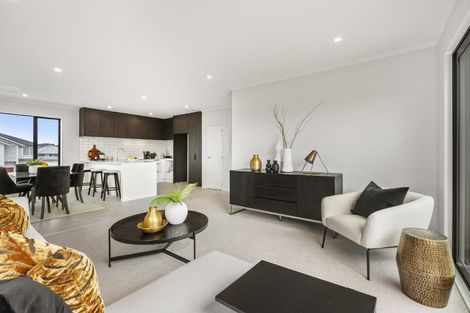 Photo of property in 32b Kukuwai Avenue, Red Beach, 0932