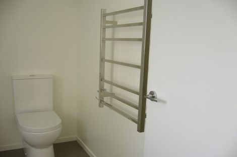 Photo of property in 24 Brougham Street, Mount Victoria, Wellington, 6011