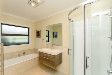 Photo of property in 44 Magnolia Drive, Westown, New Plymouth, 4310