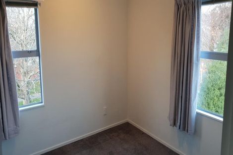 Photo of property in 1/3 Grove Road, Addington, Christchurch, 8024