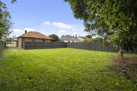 Photo of property in 162 Cook Street, West End, Palmerston North, 4410