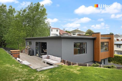 Photo of property in 11 Eastbank Street, Waverley, Dunedin, 9013