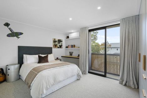 Photo of property in 5 Waiwetu Street, Fendalton, Christchurch, 8052