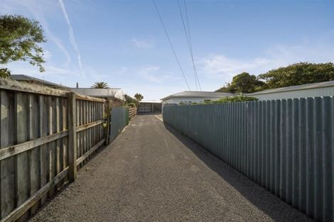 Photo of property in 59 Camberwell Road, Hawera, 4610