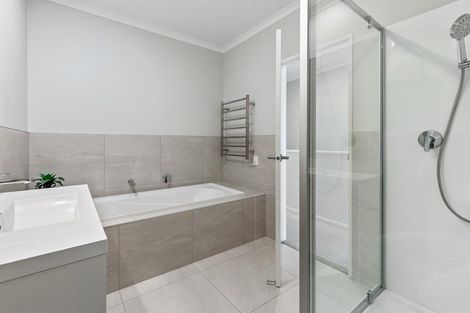 Photo of property in 75 Roundel Crescent, Whenuapai, Auckland, 0618