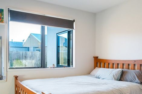 Photo of property in 39 Obelisk Street, Wanaka, 9305