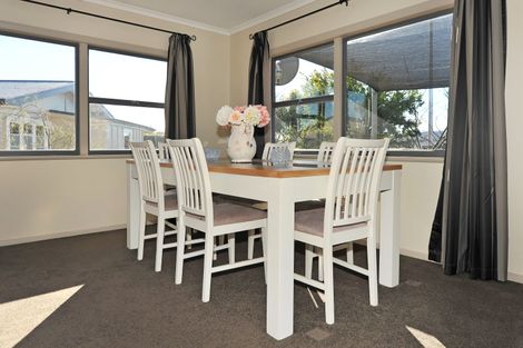 Photo of property in 52 Marlowe Street, Stoke, Nelson, 7011