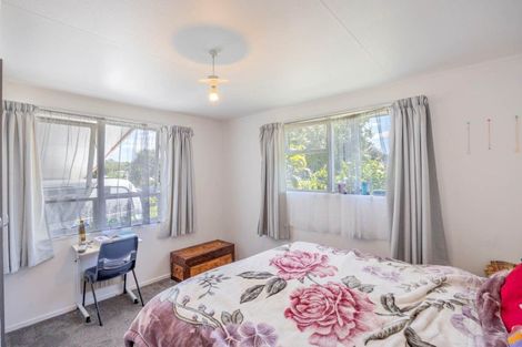 Photo of property in 8 Afton Place, Ranui, Auckland, 0612