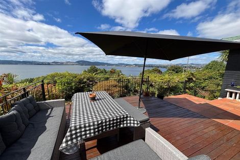 Photo of property in 180 Kawaha Point Road, Kawaha Point, Rotorua, 3010