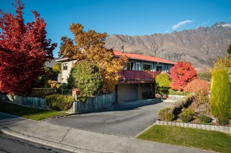 Photo of property in 58 Remarkables Crescent, Frankton, Queenstown, 9300