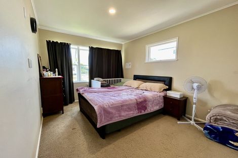 Photo of property in 35 Addington Avenue, Manurewa, Auckland, 2102