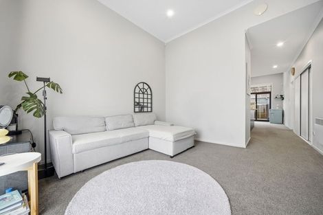 Photo of property in 117 Hobsonville Point Road, Hobsonville, Auckland, 0616