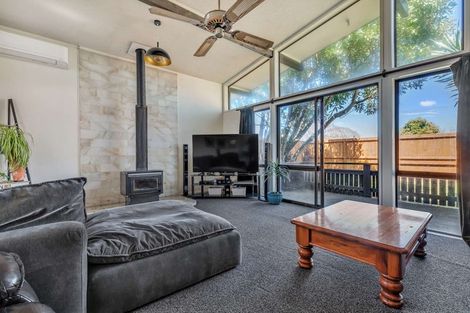 Photo of property in 80 Main Street, Edgecumbe, 3120