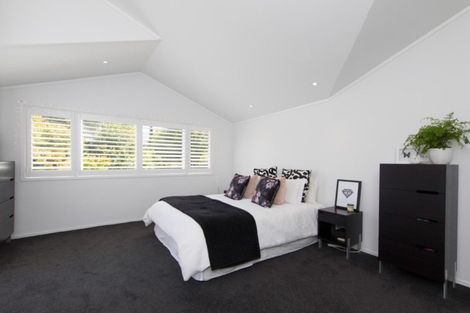 Photo of property in 19 Martin Avenue, Beckenham, Christchurch, 8023