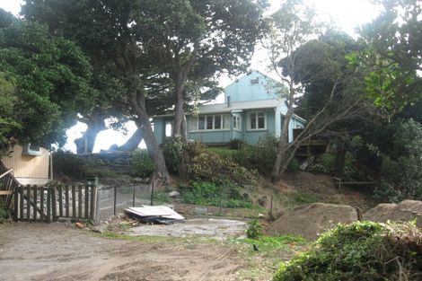 Photo of property in 16 Pingau Street, Paekakariki, 5034