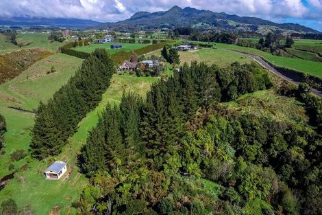 Photo of property in 223 Plymouth Road, Omata, New Plymouth, 4374