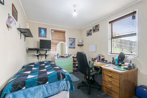 Photo of property in 31 Beaumaris Crescent, Ascot Park, Porirua, 5024