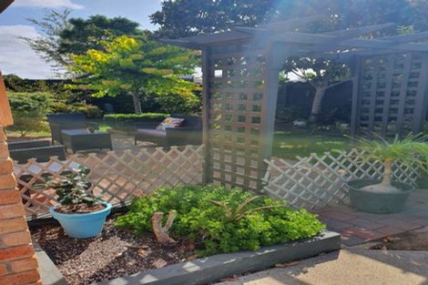 Photo of property in 10a Paterson Avenue, Pukekohe, 2120