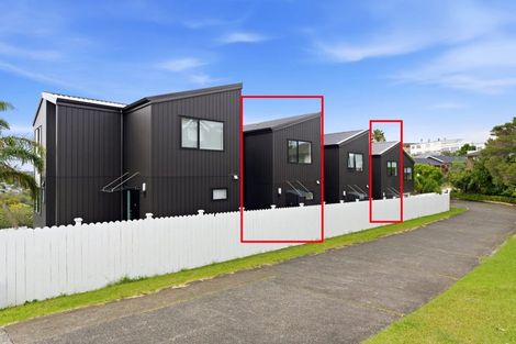 Photo of property in 4/19 Trias Road, Totara Vale, Auckland, 0629