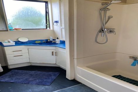 Photo of property in 21 Smeath Road, Kawakawa, 0210