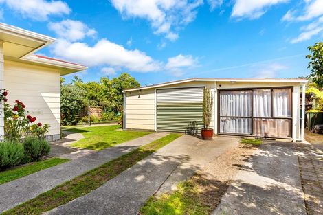 Photo of property in 17 Momona Street, Wainuiomata, Lower Hutt, 5014